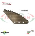 LS2021DX - TUNGSTEN - Right - Knife for mixer wagon UNIFEED - Vertical - Toothed - FARESIN - (5 Pz.) LS2021DX - TUNGSTEN - Right - Knife for mixer wagon UNIFEED - Vertical - Toothed - FARESIN - (5 Pz.)